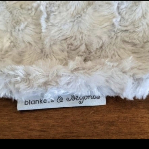 Blanket Beyond Baby Bear Gray Security Blanket Lovey Gray - Picture 3 of 4